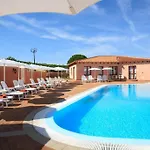 Gallura Style Res Baia Del Mirti B3 1bedap Sleeps3 Apartment Vignola Mare