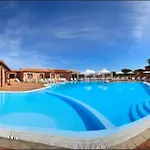 Gallura Style Res Baia Del Mirti B3 1bedap Sleeps3 * Vignola Mare