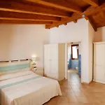 Gallura Style Res Baia Del Mirti B3 1bedap Sleeps3 * Vignola Mare