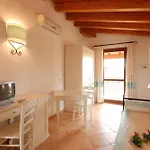 Apartment Gallura Style Res Baia Del Mirti B3 1bedap Sleeps3 Vignola Mare
