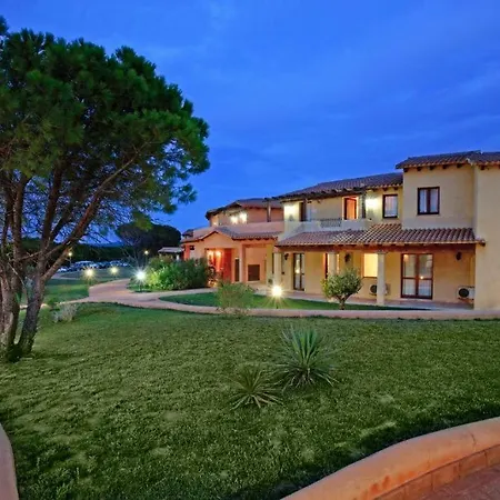 Gallura Style Res Baia Del Mirti B3 1bedap Sleeps3 Lejlighed *