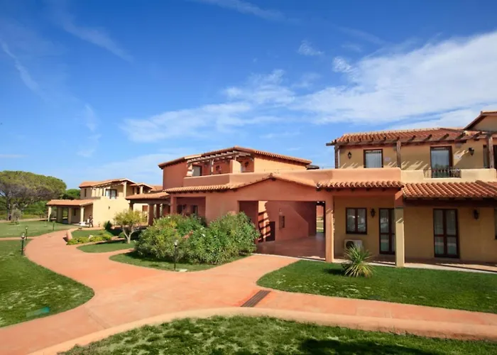 Gallura Style Res Baia Del Mirti B3 1bedap Sleeps3 Apartment *