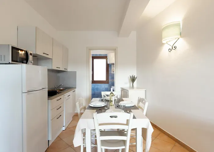Apartment Gallura Style Res Baia Del Mirti B3 1bedap Sleeps3 Vignola Mare